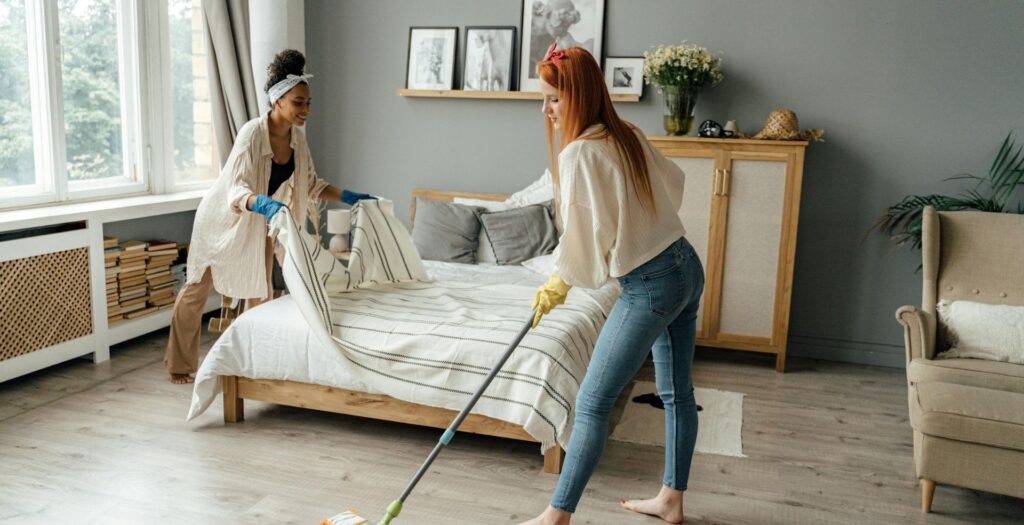 St. Louis family relaxing in their clean, eco-friendly home after a professional cleaning service